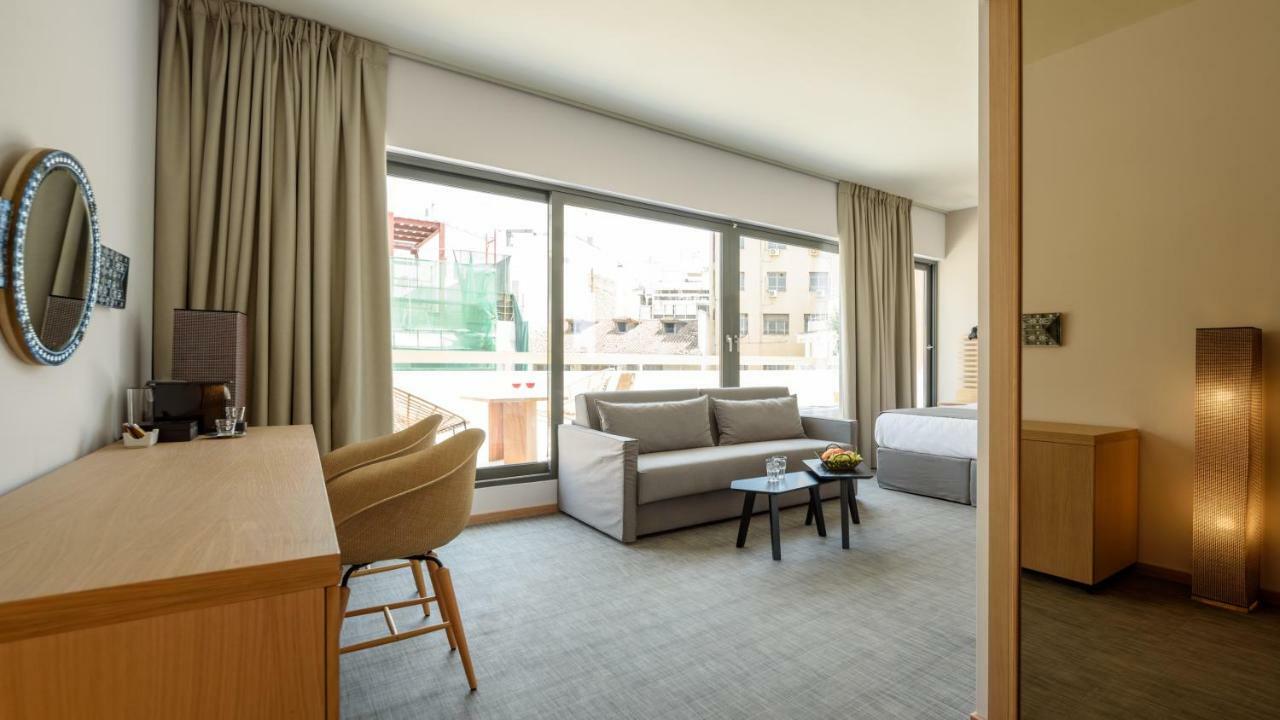 Fos Downtown Suites Athen Eksteriør bilde