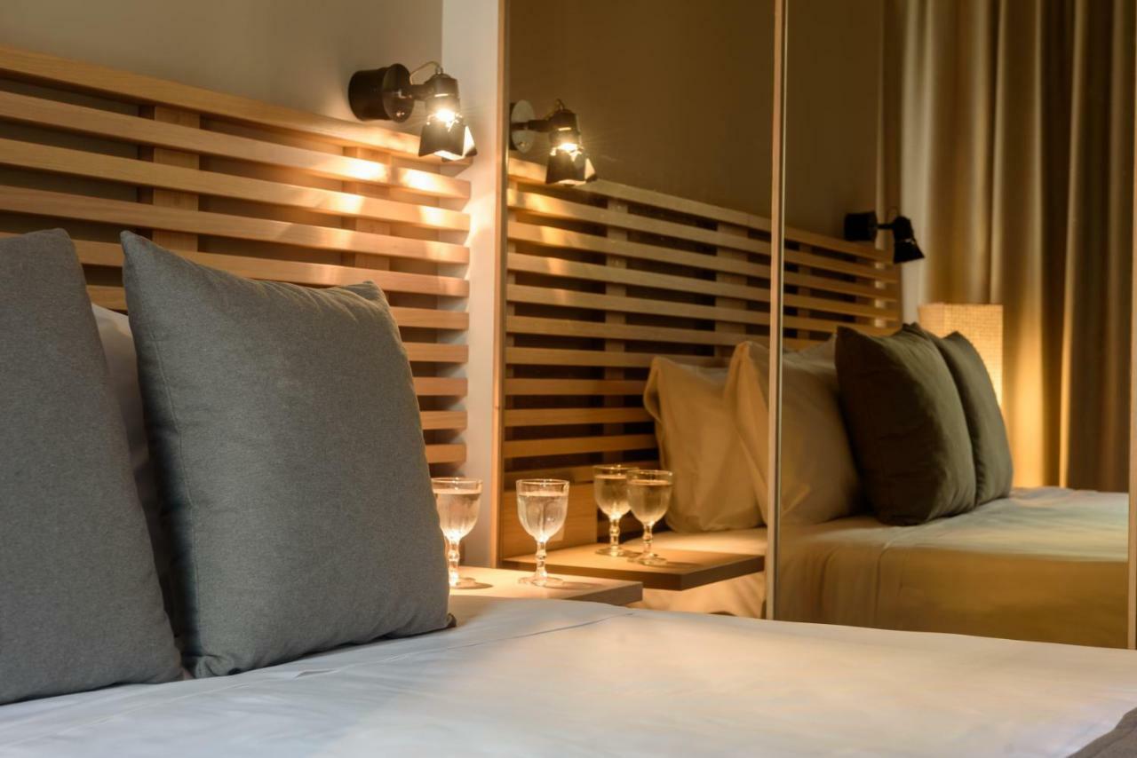 Fos Downtown Suites Athen Eksteriør bilde