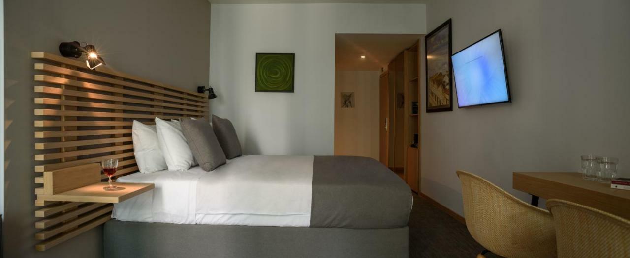 Fos Downtown Suites Athen Eksteriør bilde